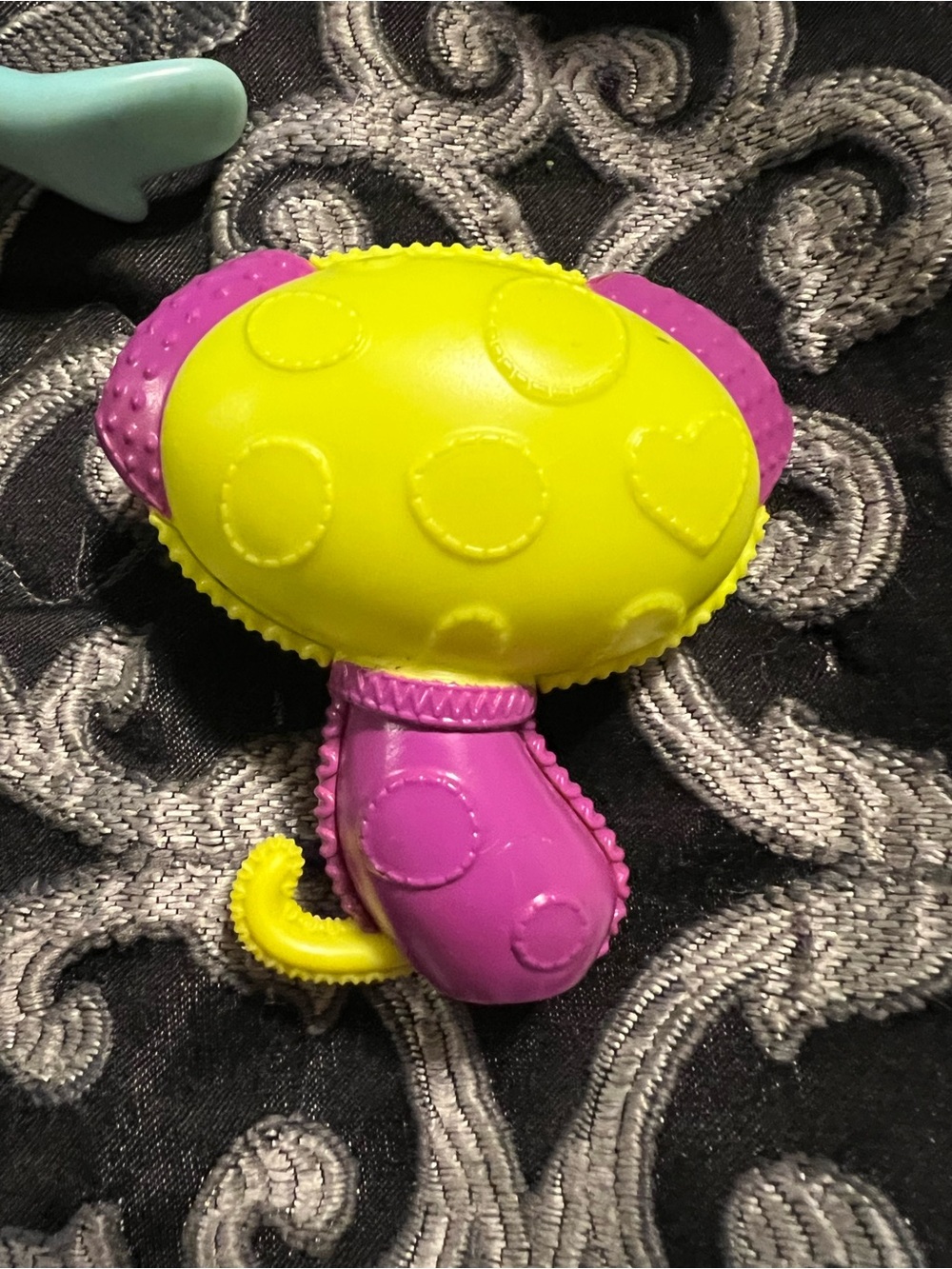 Lalaloopsy Scraps Stitched N Sewn 12 in doll with pet - Picture 9 of 10